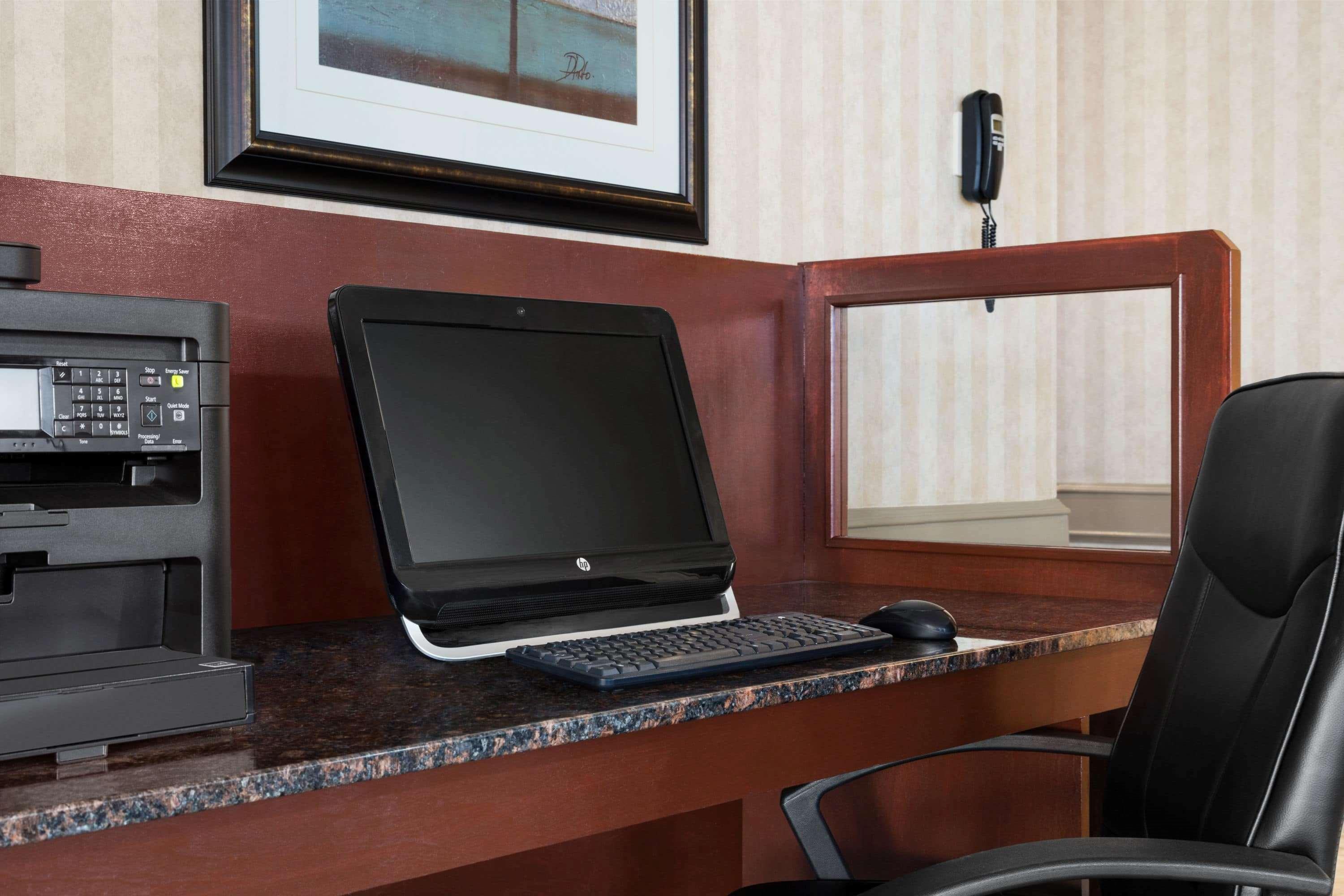 Travelodge By Wyndham Lloydminster Exterior foto