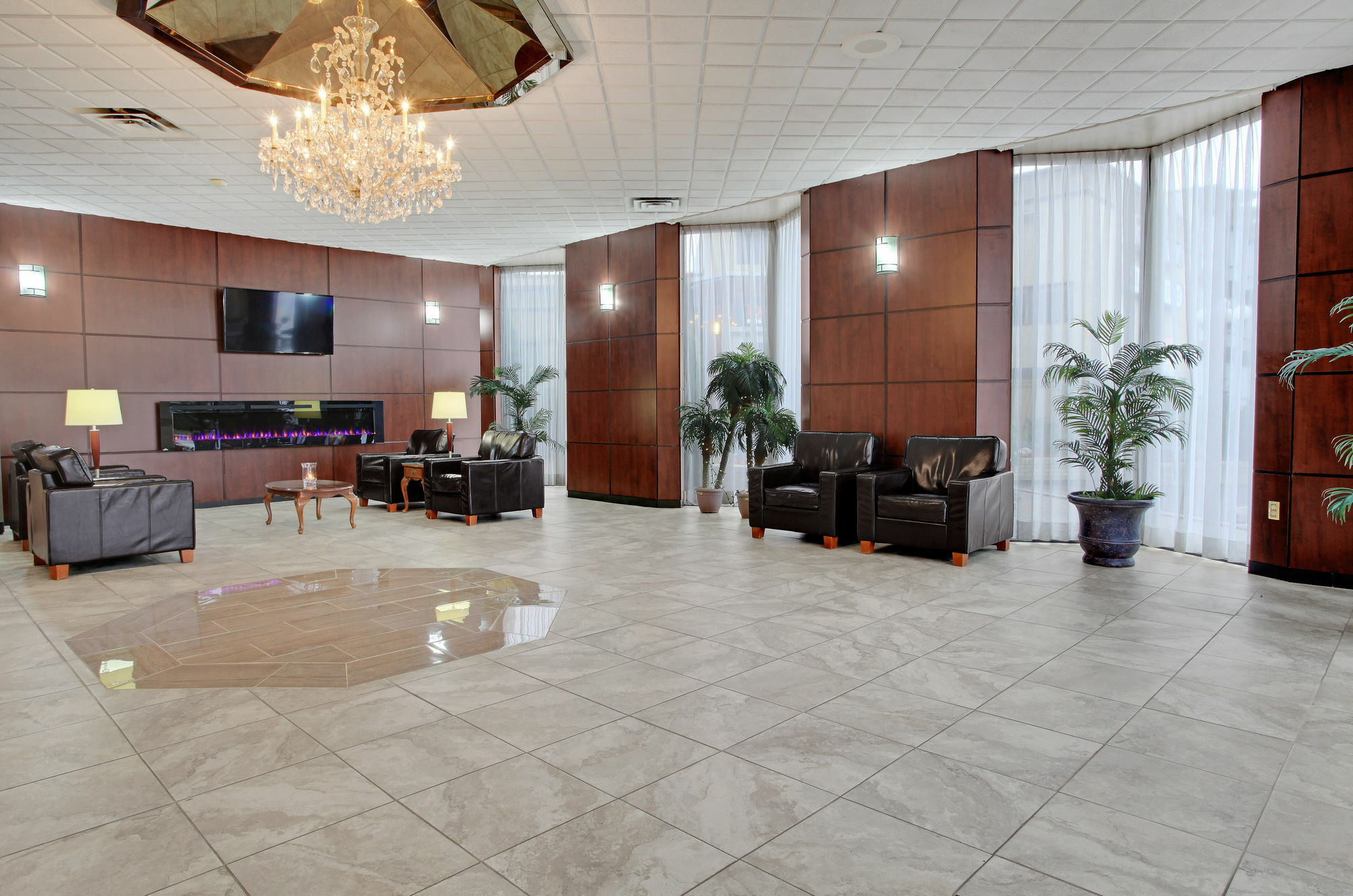 Travelodge By Wyndham Lloydminster Exterior foto